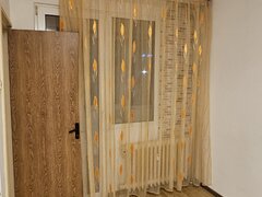 Titan, policlinica Titan in bloc D1