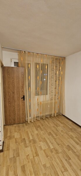 Titan, policlinica Titan in bloc D1,