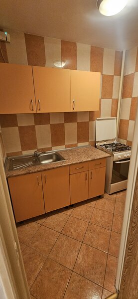 Titan, policlinica Titan in bloc D1,